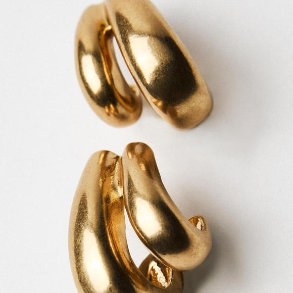 NWT Zara Gold Tone Double Hoop Earrings - Picture 5 of 5